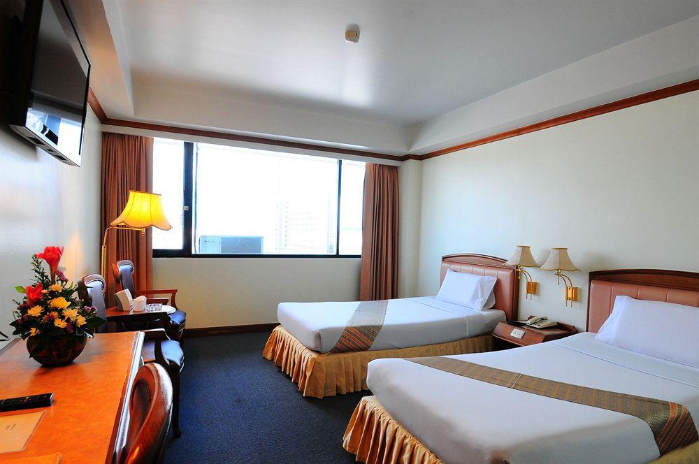 V.L. Hatyai Hotel Hat Yai Exteriör bild