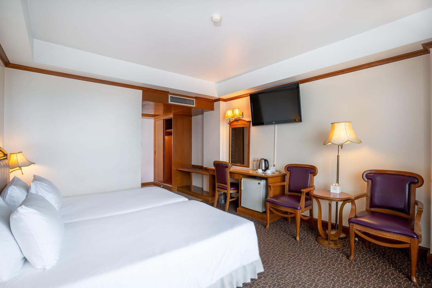 V.L. Hatyai Hotel Hat Yai Exteriör bild