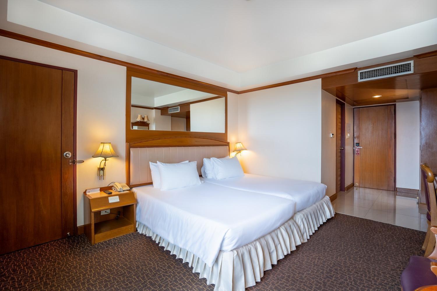 V.L. Hatyai Hotel Hat Yai Exteriör bild